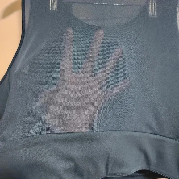 Nike-Crop top colorblock training bra - Picture 4 of 9